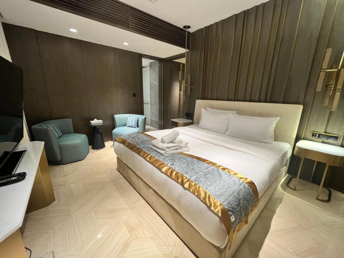 Five Palm Jumeirah - 2 Bedrooms & Maid Room In A Splendid Resort - Modernlux Dubai Luaran gambar