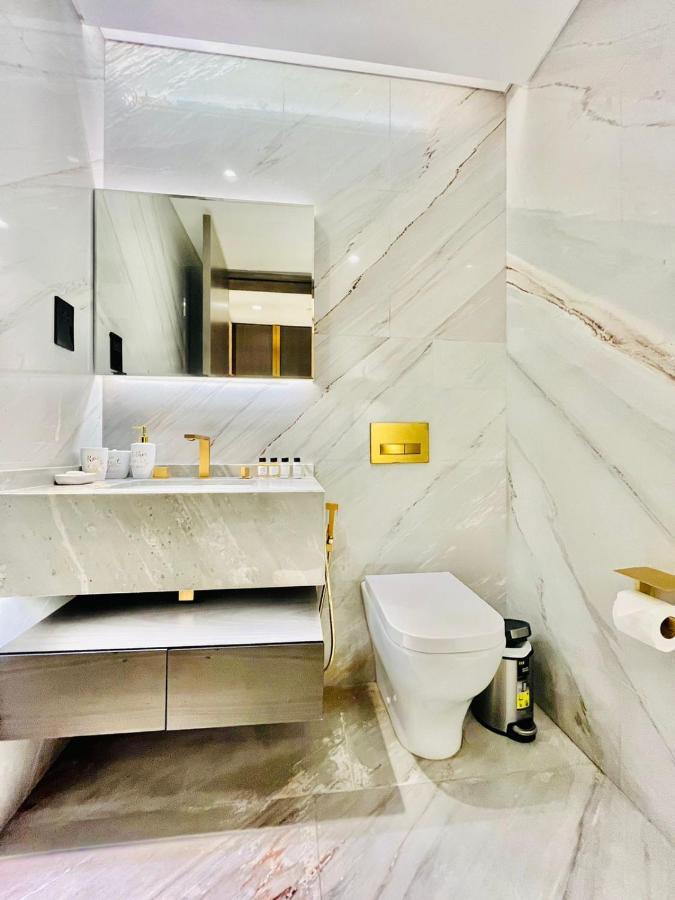 Five Palm Jumeirah - 2 Bedrooms & Maid Room In A Splendid Resort - Modernlux Dubai Luaran gambar